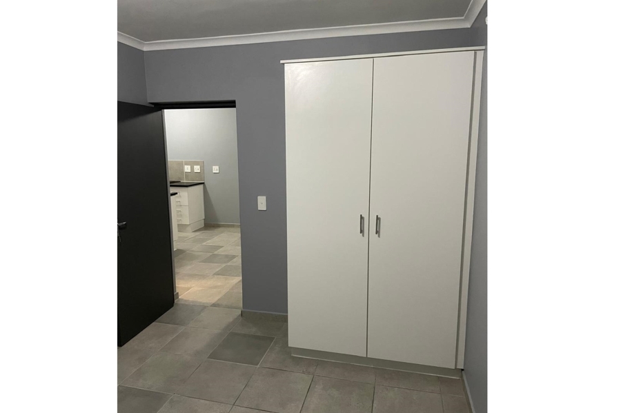 2 Bedroom Property for Sale in Parklands East Western Cape